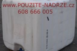 1000l IBC kontejner - plastová nádrž, sud, žumpa