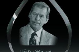 Václav Havel, laser 2D, 3D, křišťálová plaketa.