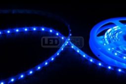 Interiérové LED pásky – různá barevná provedení