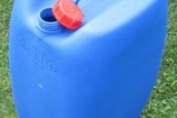 60L plastový kanystr (sud, barel) na pitnou vodu