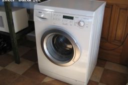 Pračka automatická BOSCH Maxx comfort WFR 2440 - až 1200 otá
